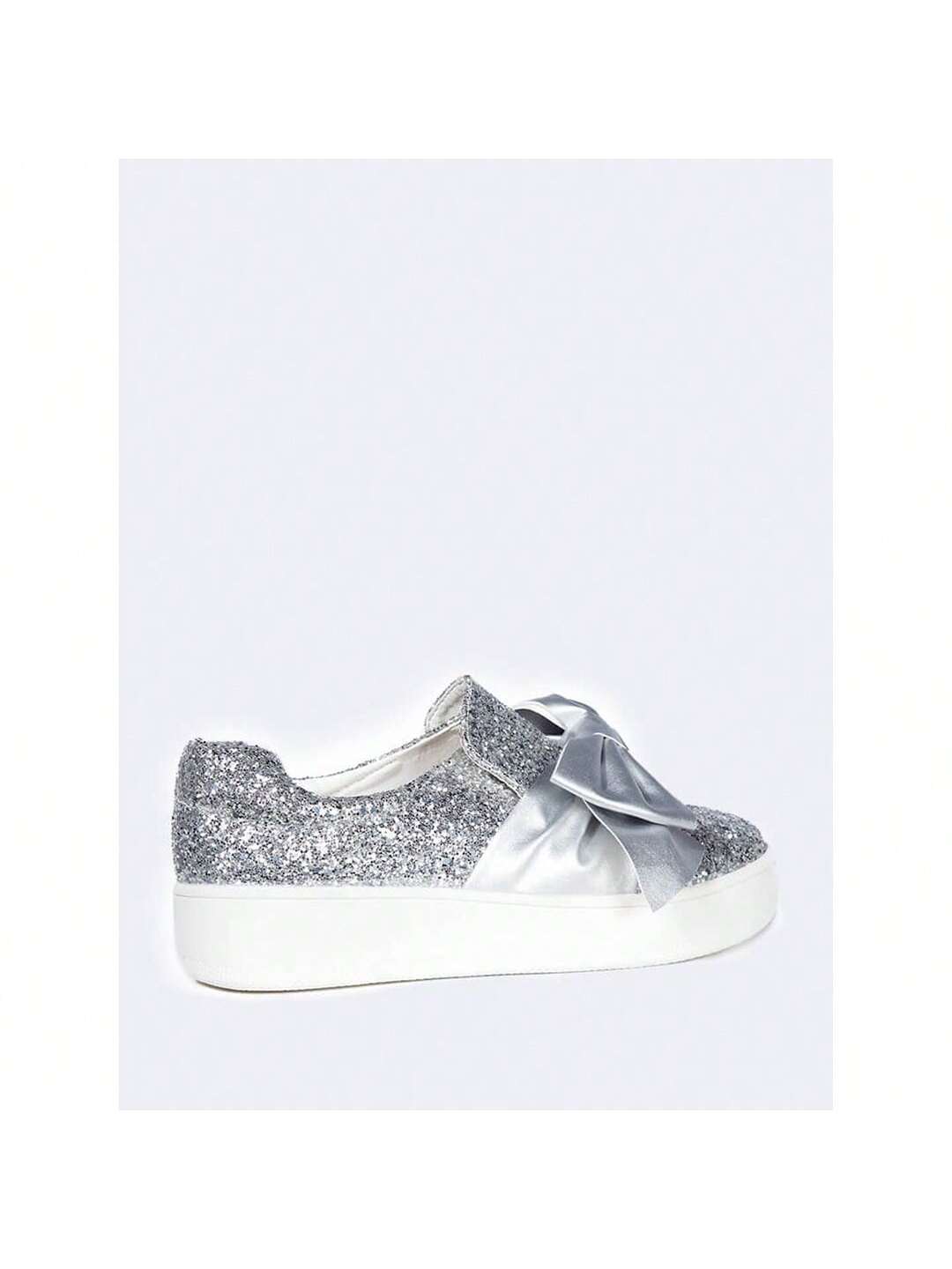 wally-silver-glitter