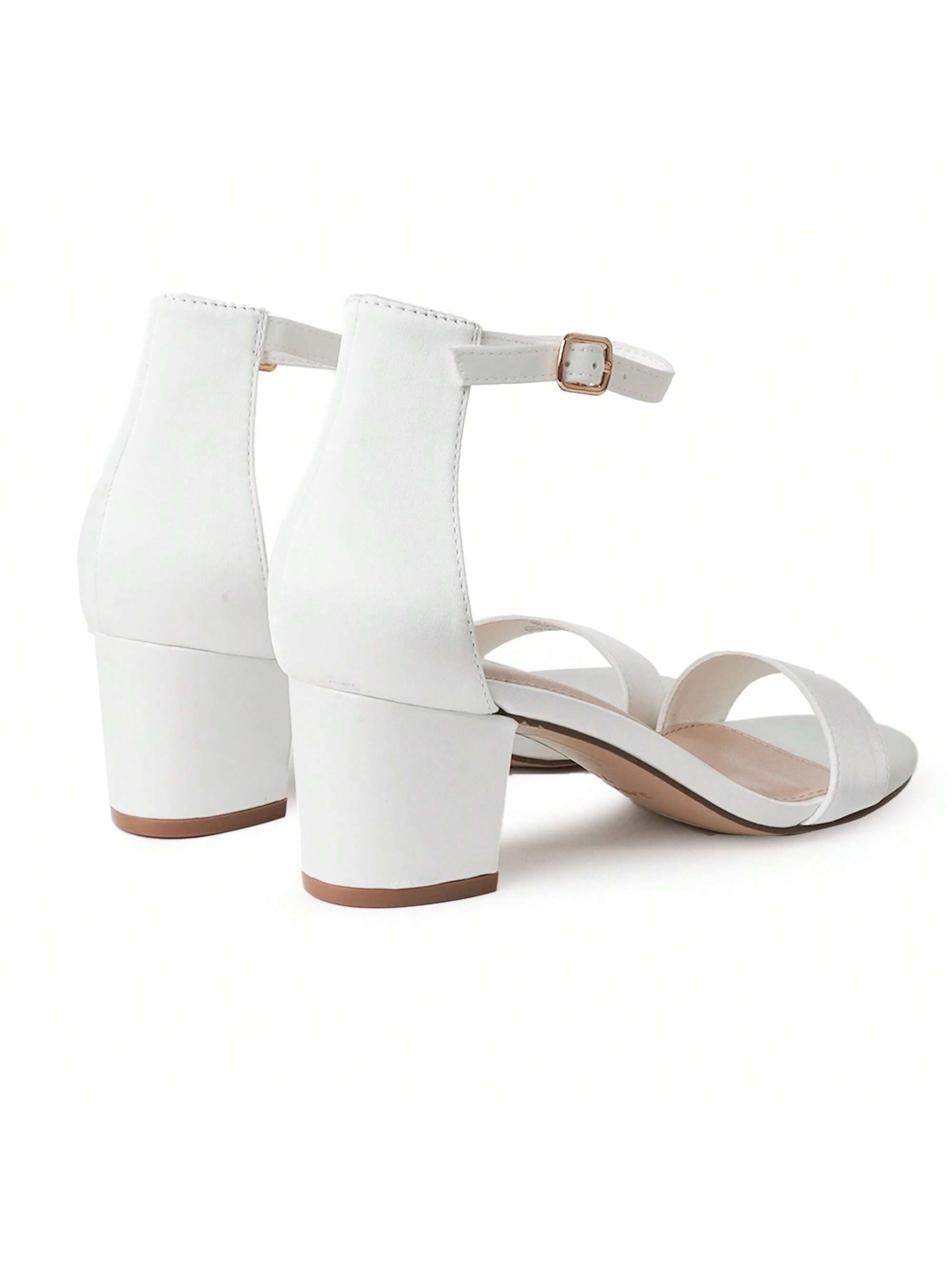 daisy-white-satin