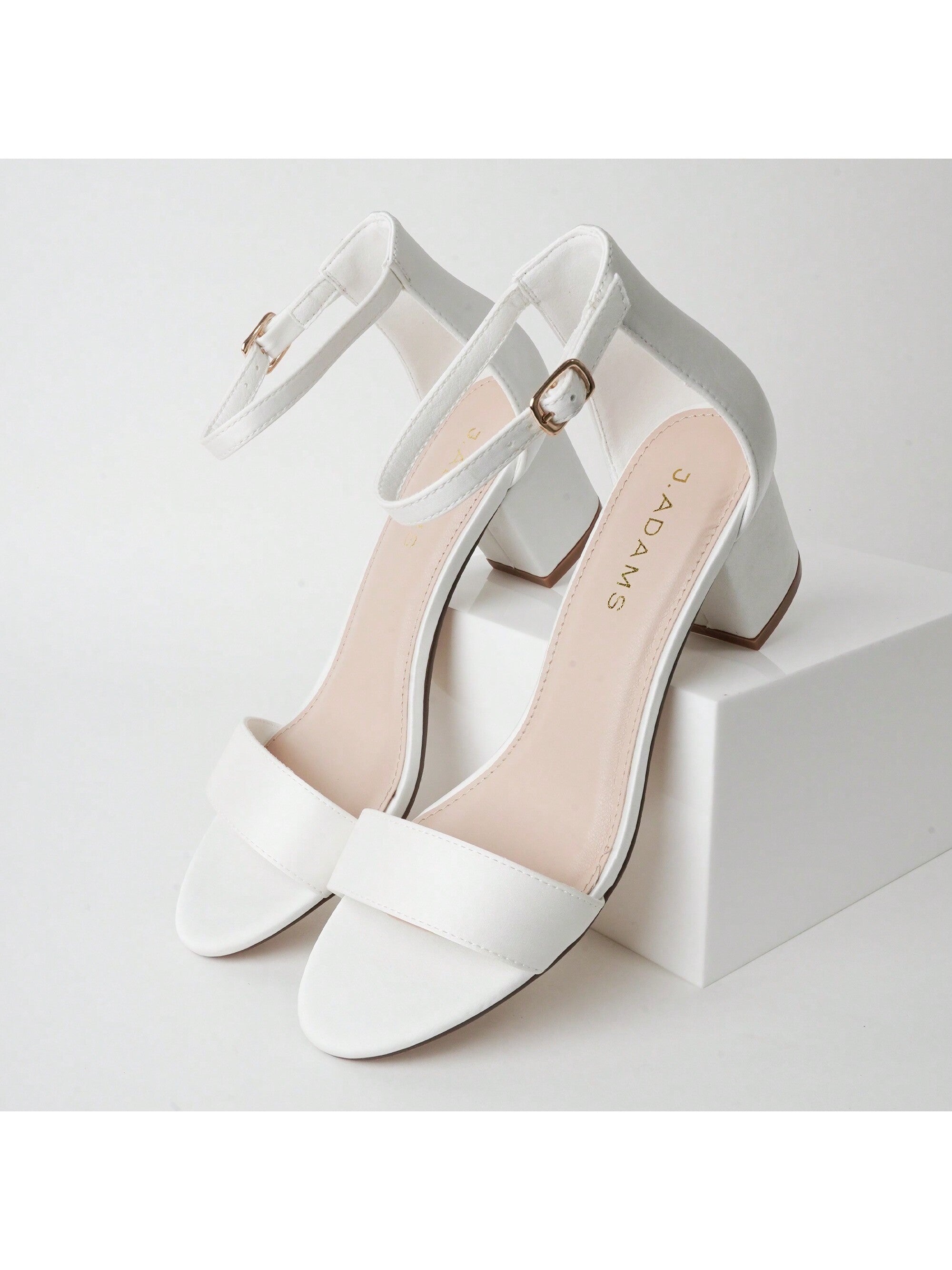 daisy-white-satin