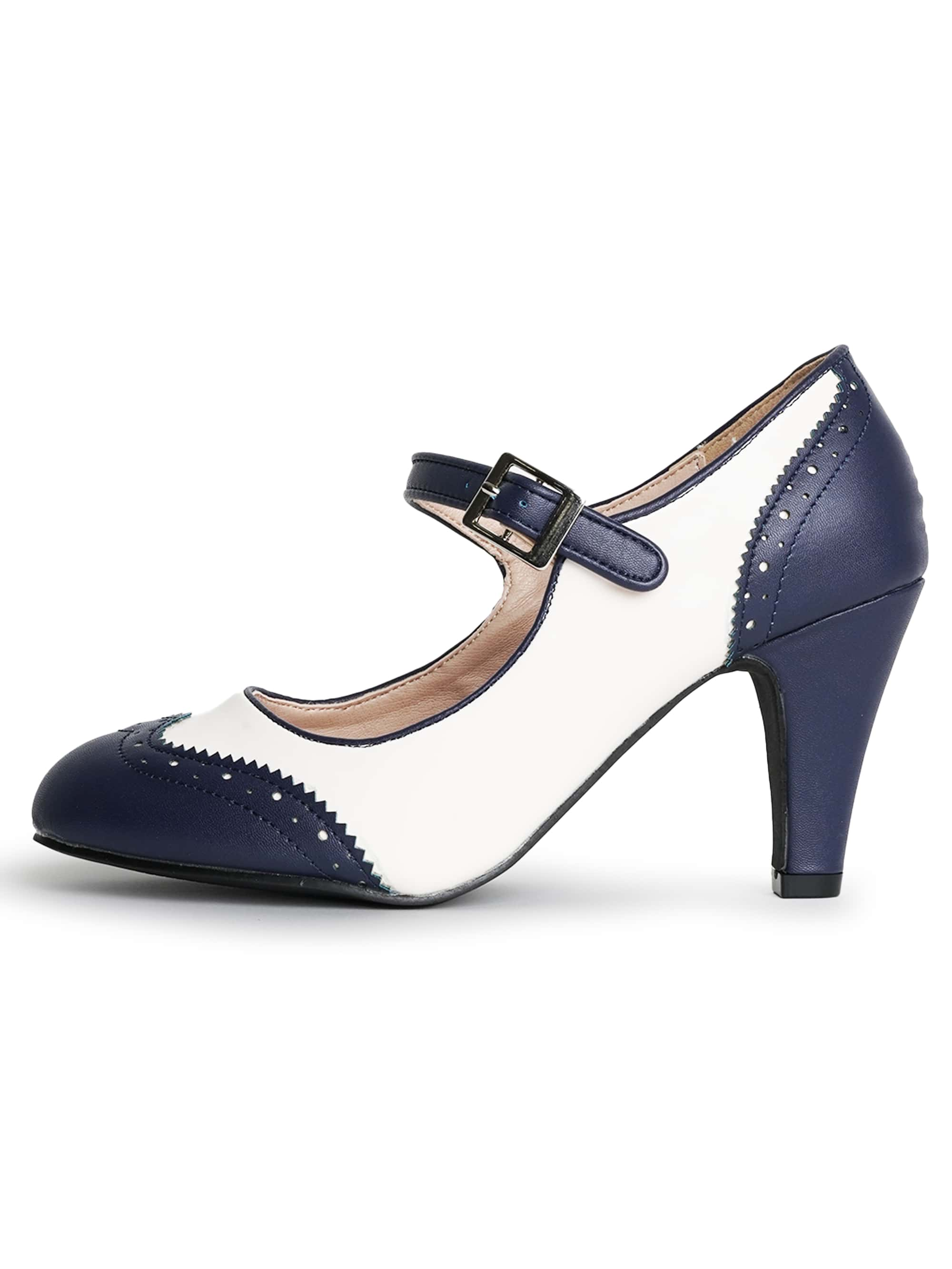 kym-navy-and-white