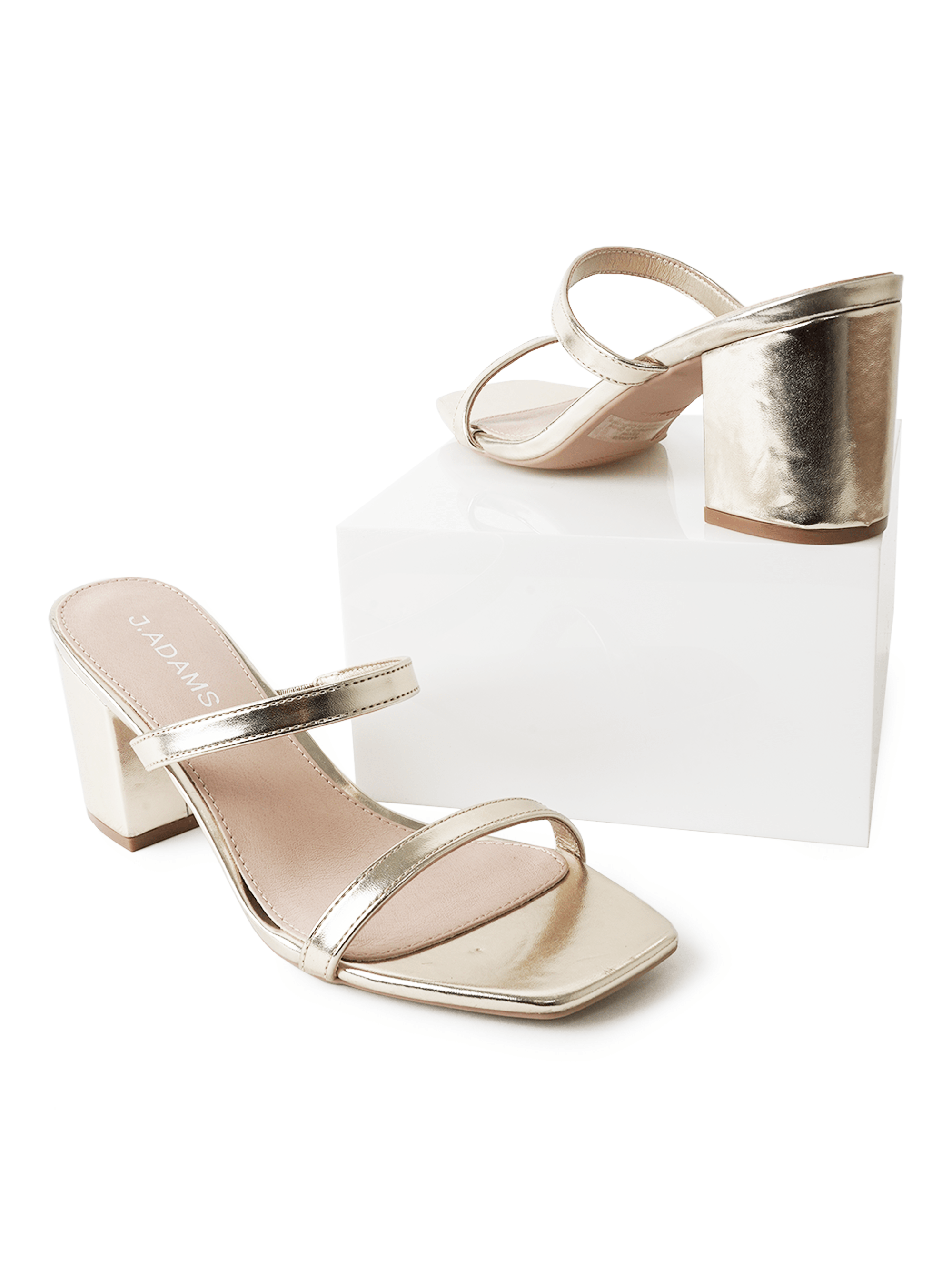 stormi-gold-pu