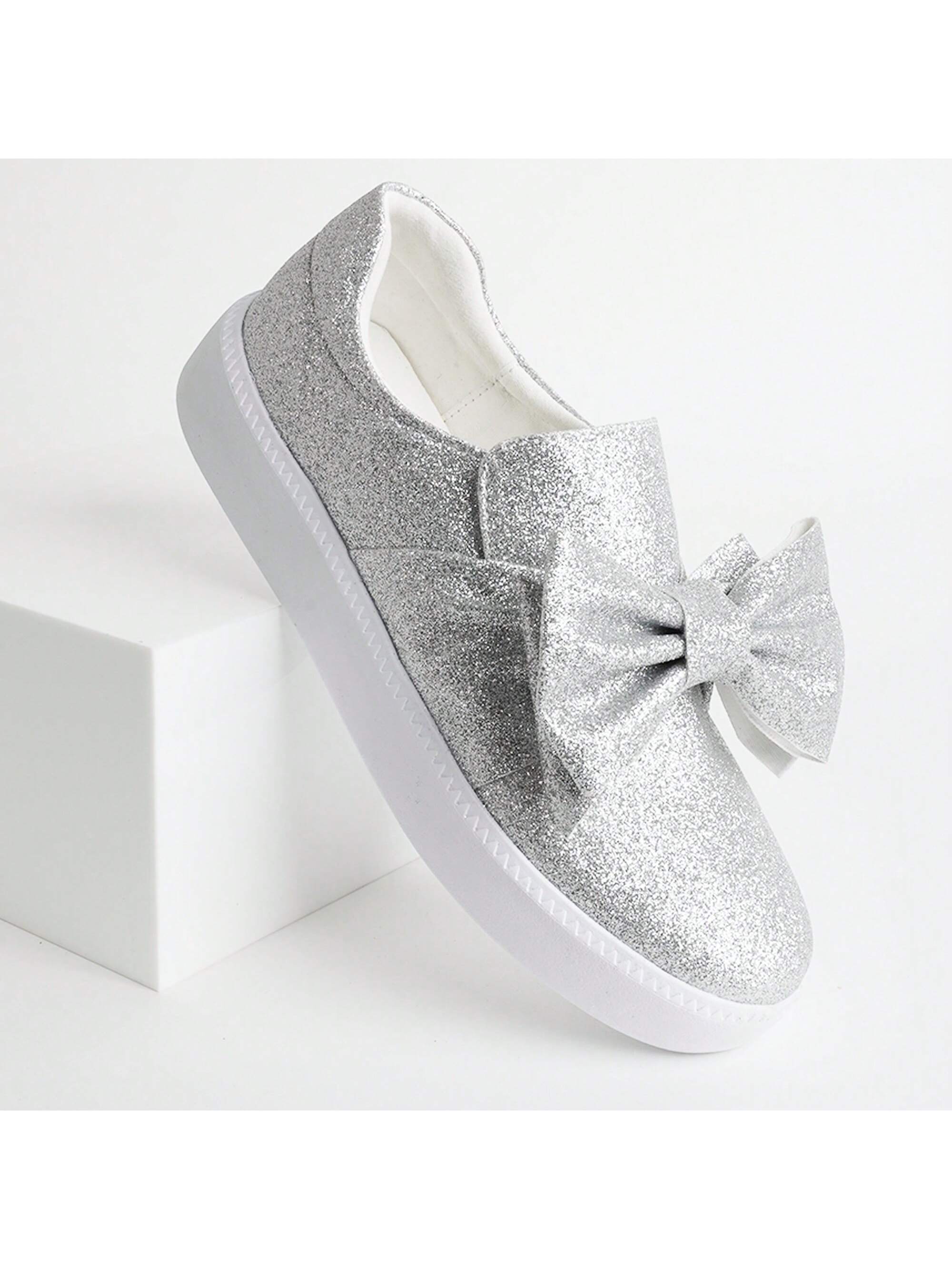 wally-fine-silver-glitter