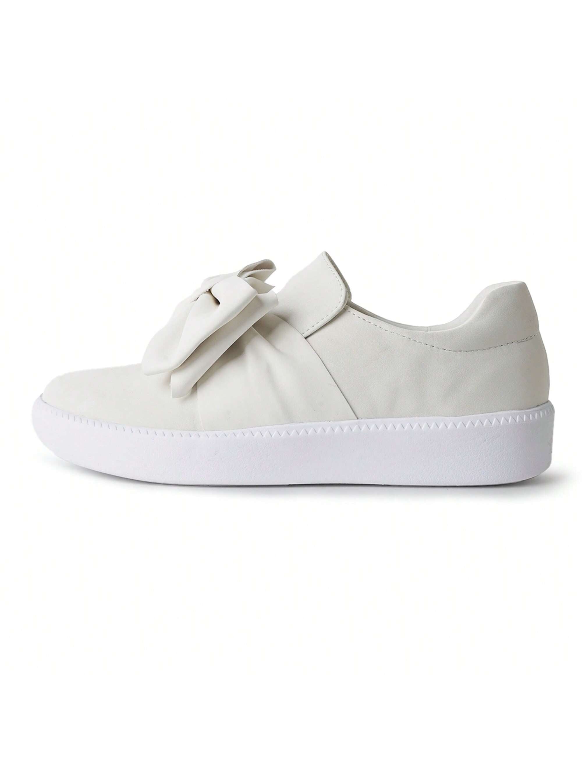 wally-ivory