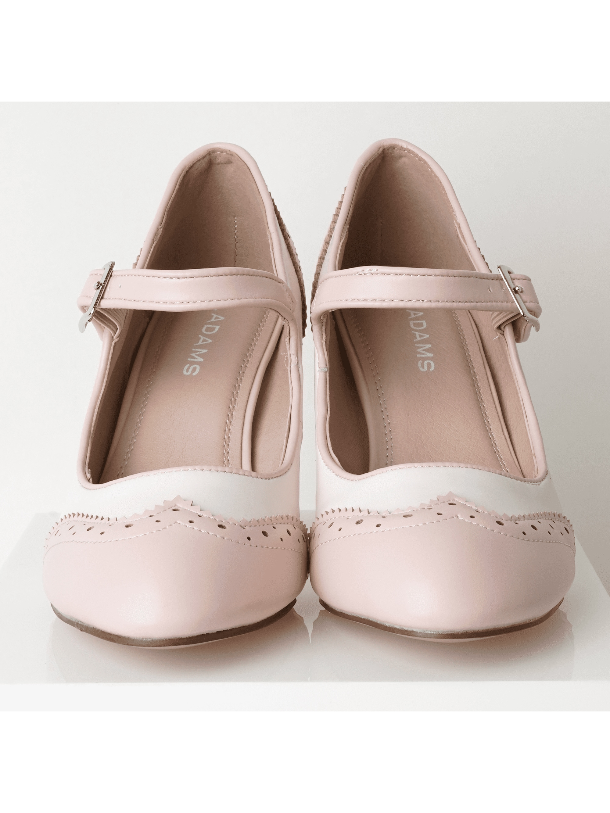 kym-pink-and-white