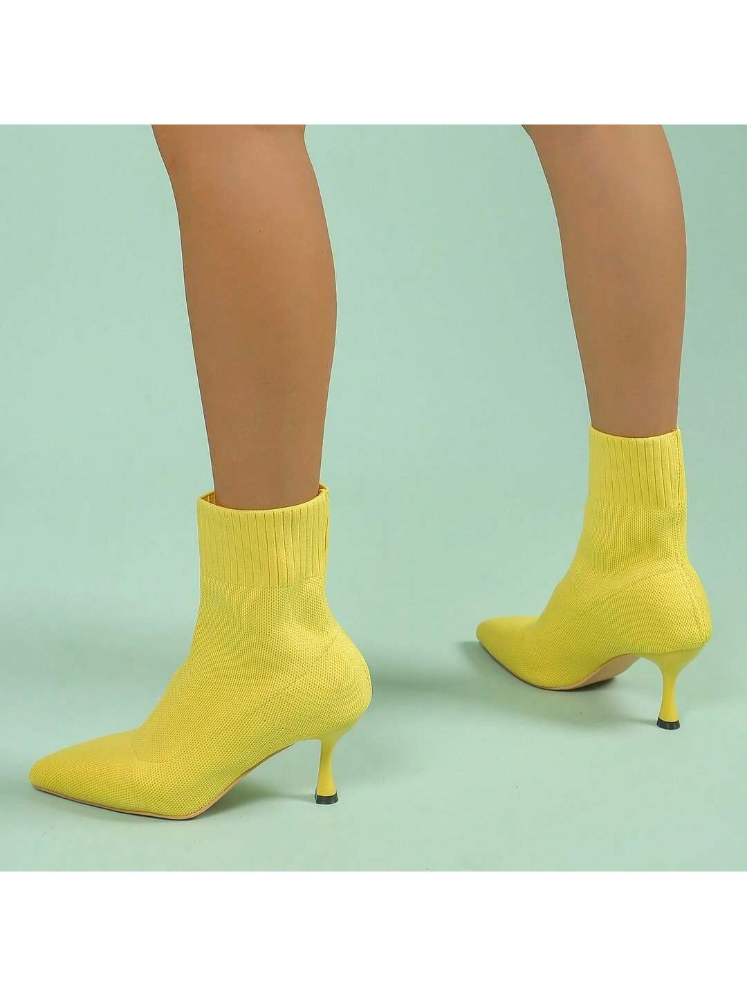 coco-yellow