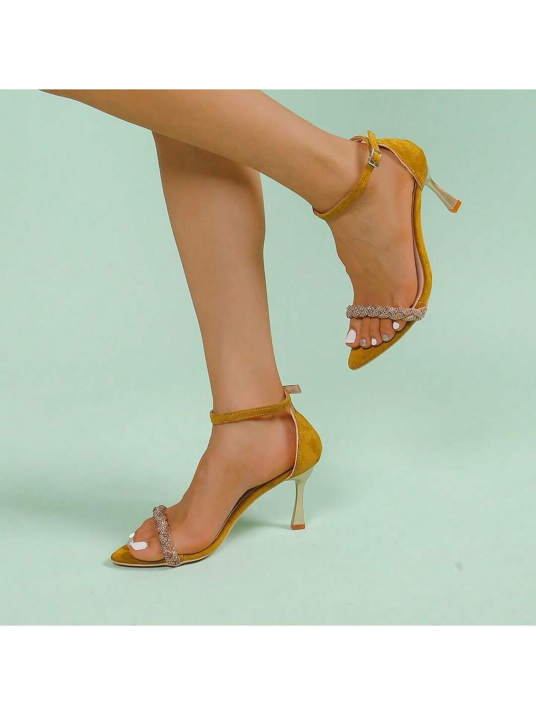 bella-gold