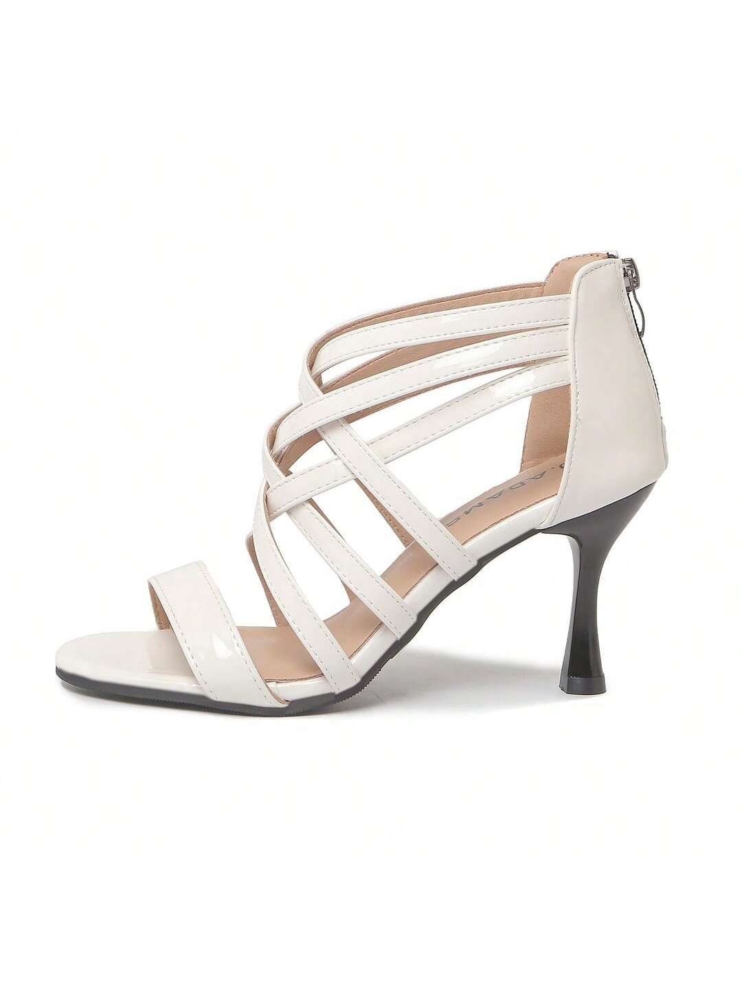 carla-white