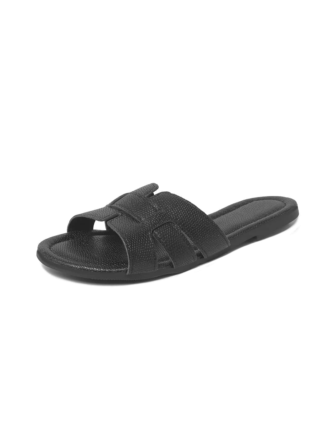penelope-black