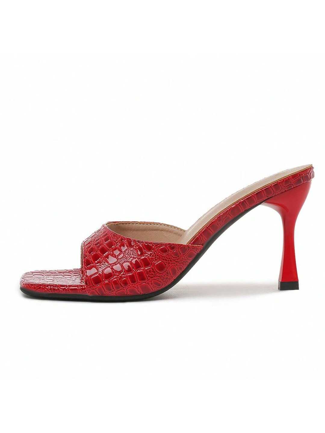 sophia-red