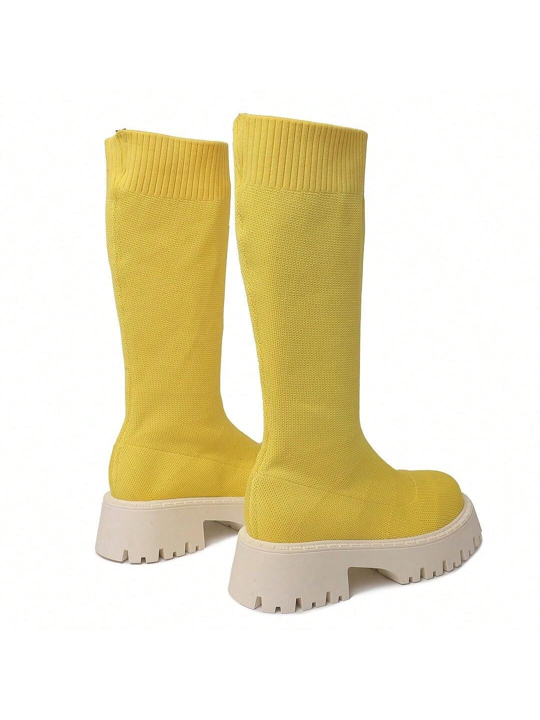 vanessa-yellow