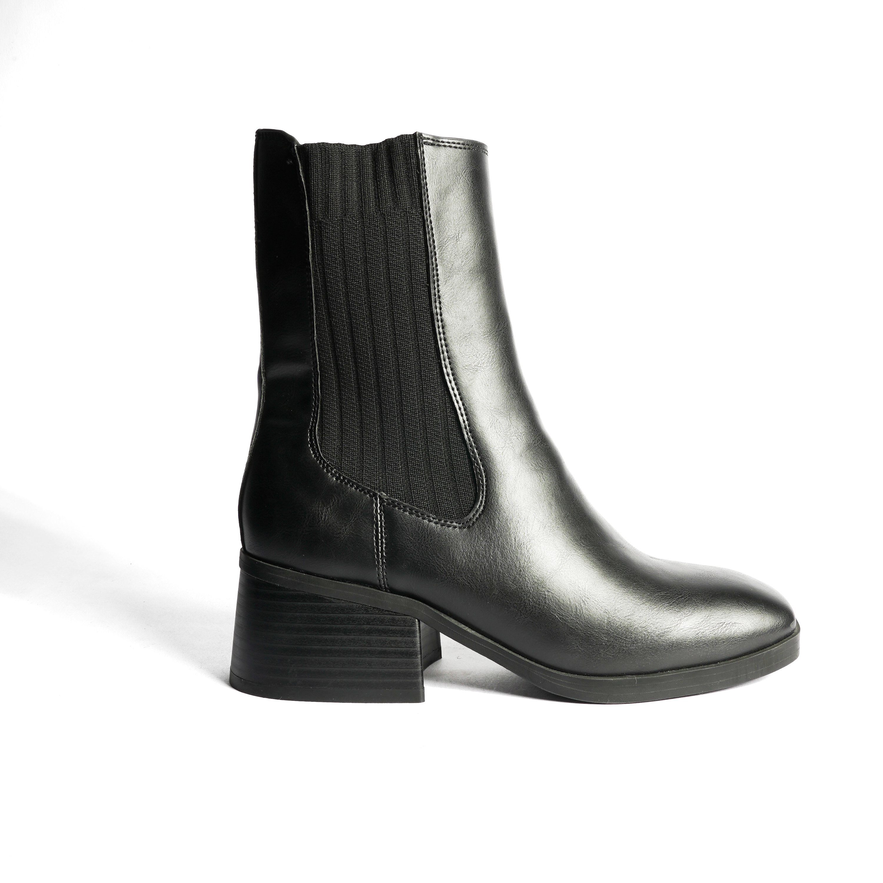 Boom – Black