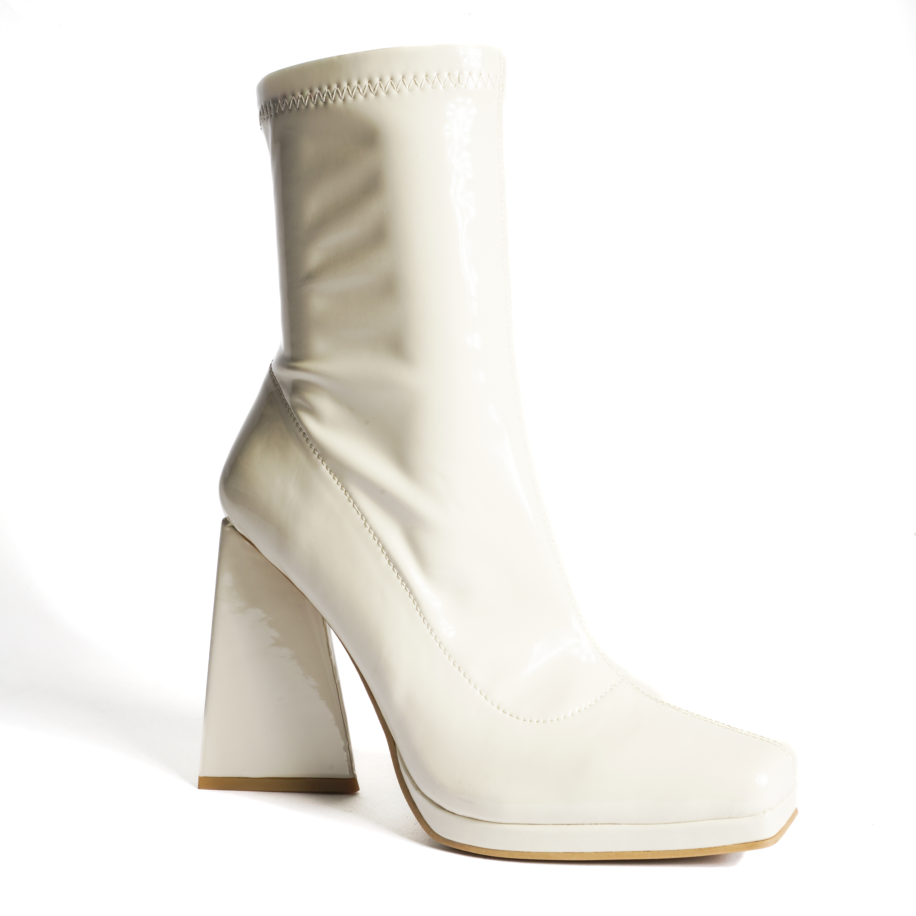 League – Ivory Stretch Patent
