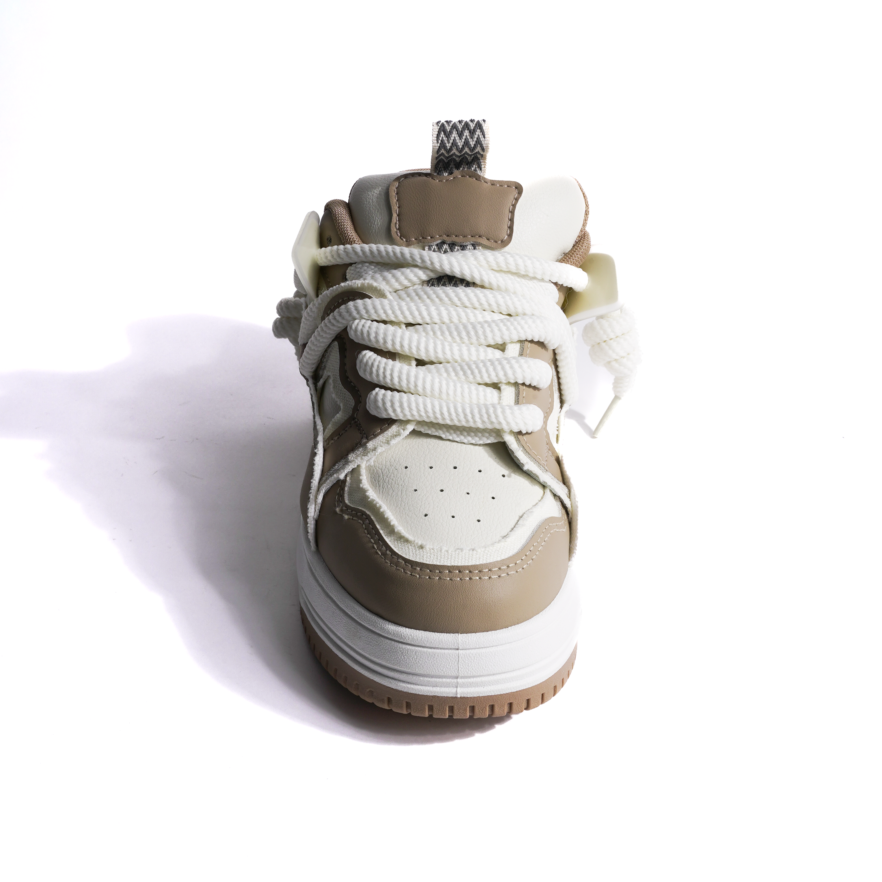 Surreal – Beige