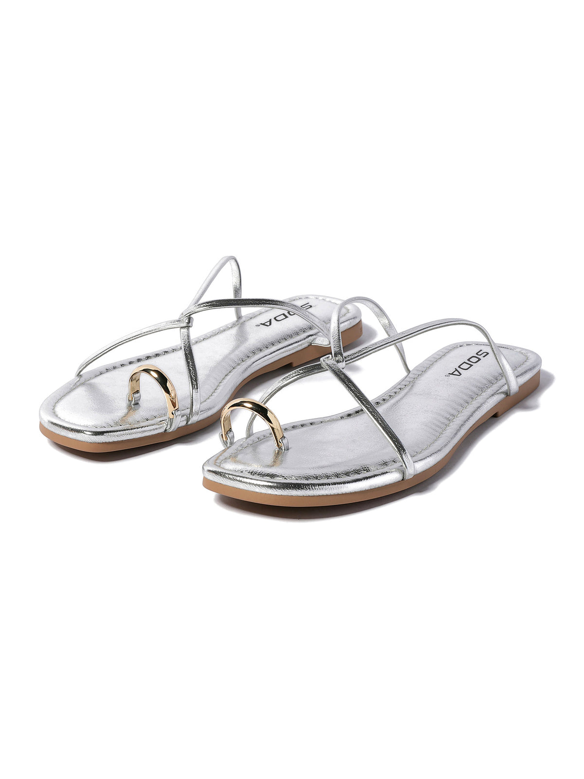 Showing – Silver